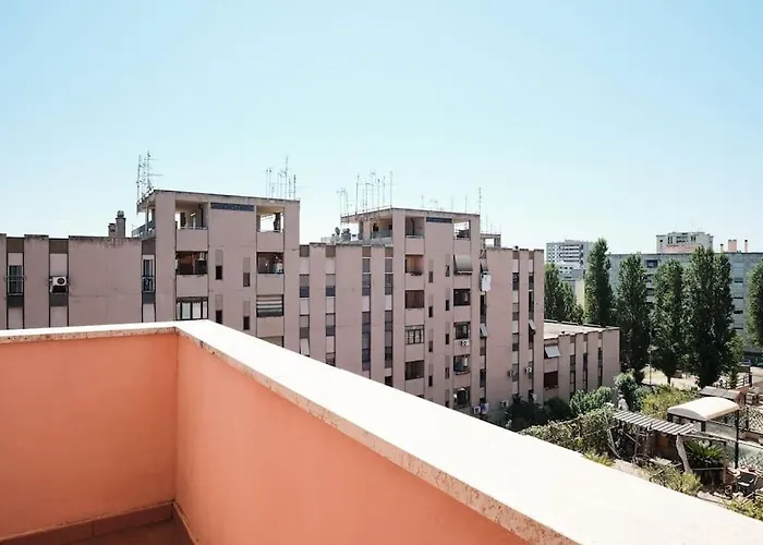 Porta Di Roma, Moderno Luminoso Con Wi-fi E Ac * Roma